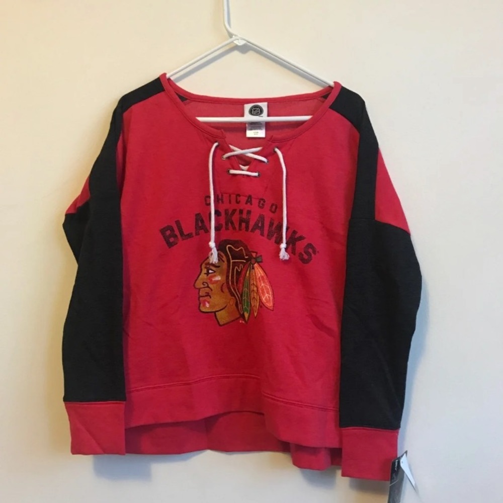 Women’s blackhawks sweater
